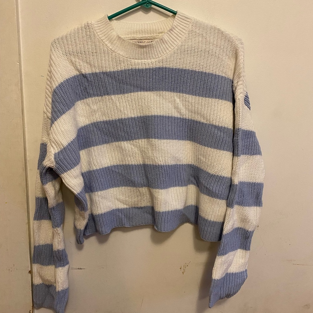 Sincerly Jules Cream and Light Blue Striped Cropped Crew Sweater